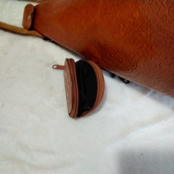 Burnt orange leather embossed shoulder bag - Picture 14 of 14